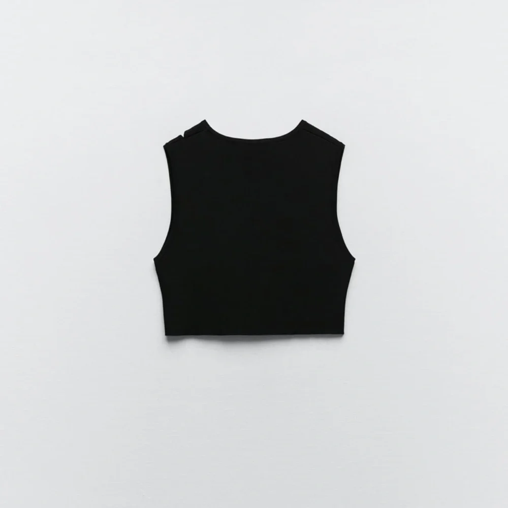 ZARA KNIT TOP WITH JEWEL BUTTONS
BLACK - Picture 3 of 4